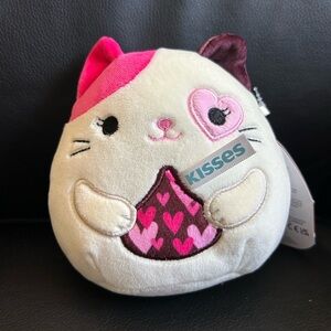 Squishmallows Pyper Kisses edition